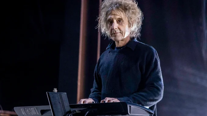 Perry Bamonte Biography