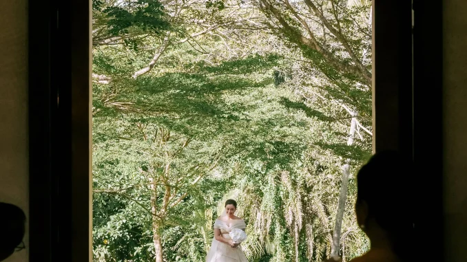 Aika’s wedding gown