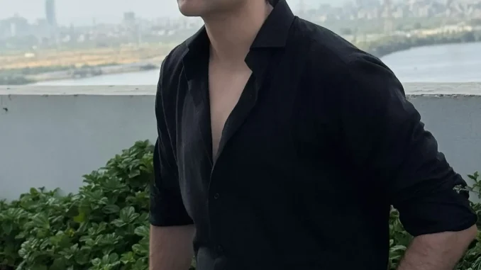 Taimoor Akbar Biography